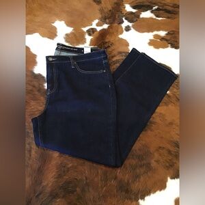 Chico's Dark Blue So Slimming Girlfriend Straight Leg Jean